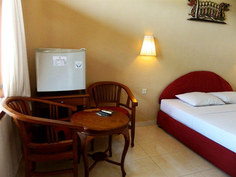 Hotel Ratna Kuta Lombok Exterior foto